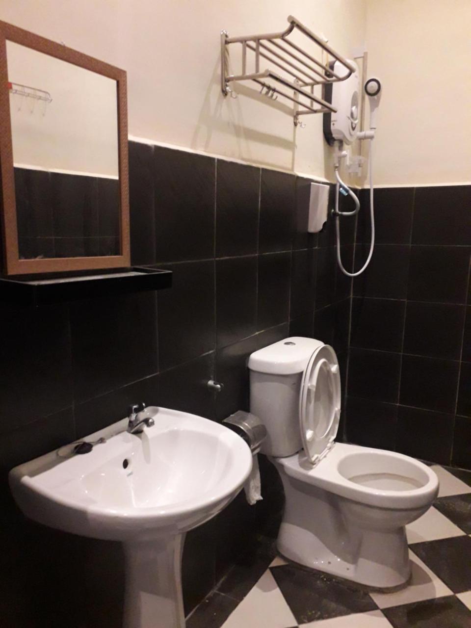 Halo Hotel Semporna Zewnętrze zdjęcie